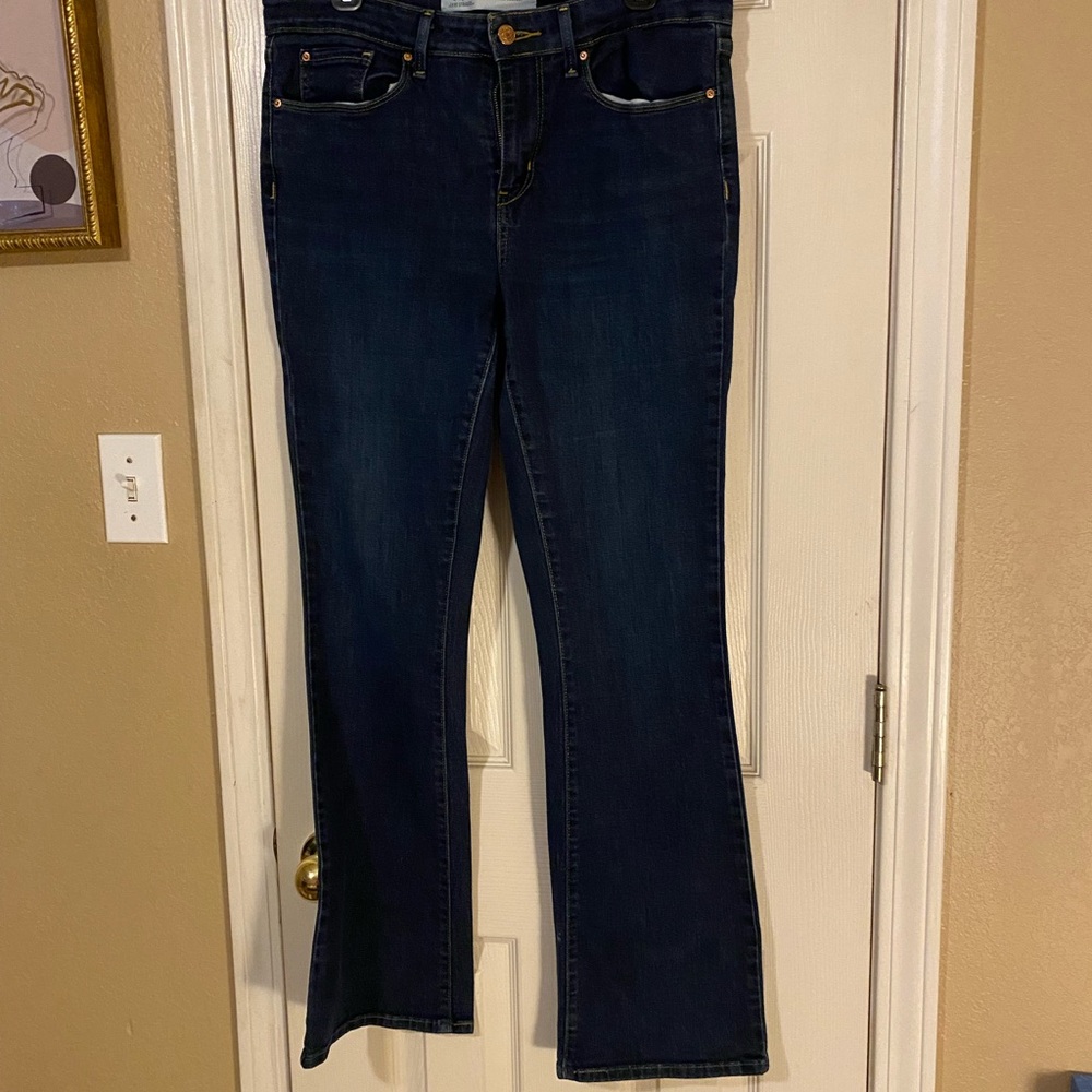 Signature by Levi Strauss Dark Blue boot cut Jeans